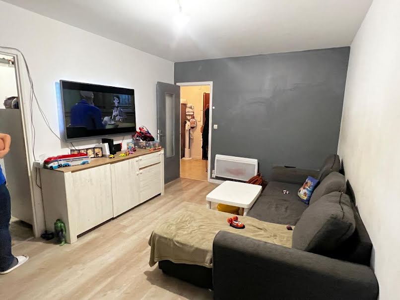 Vente appartement 3 pièces 67 m² à Aubagne (13400), 170 000 €