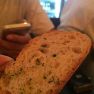 ABV Bar & Kitchen 地中海餐酒館-精釀Beer餐廳(台北光復店)