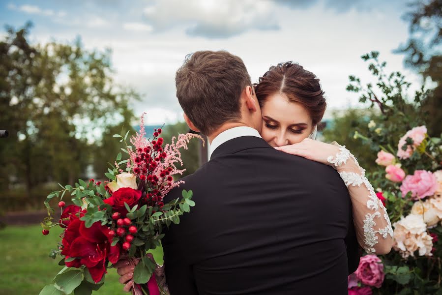 Fotografo di matrimoni Anna Alekseenko (alekse). Foto del 14 agosto 2019