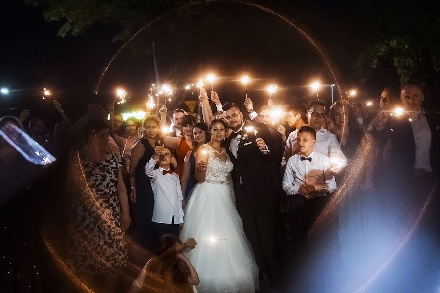 Fotografo di matrimoni Dominika Bieniek (dominikabieniek). Foto del 2 luglio 2022