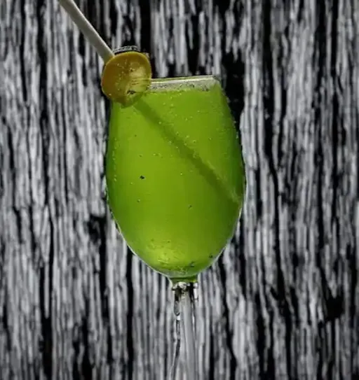 Kiwi Blast Mojito