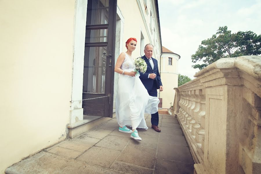 Fotografo di matrimoni Petra Kovácsová (petrakovacsova). Foto del 27 maggio 2019