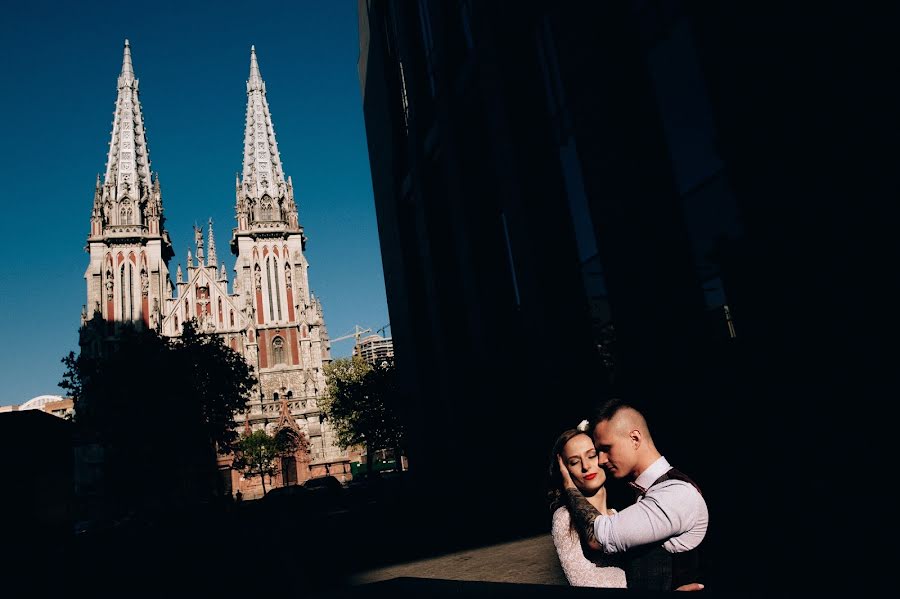 Fotógrafo de casamento Andrey Gribov (gogolgrib). Foto de 21 de junho 2017