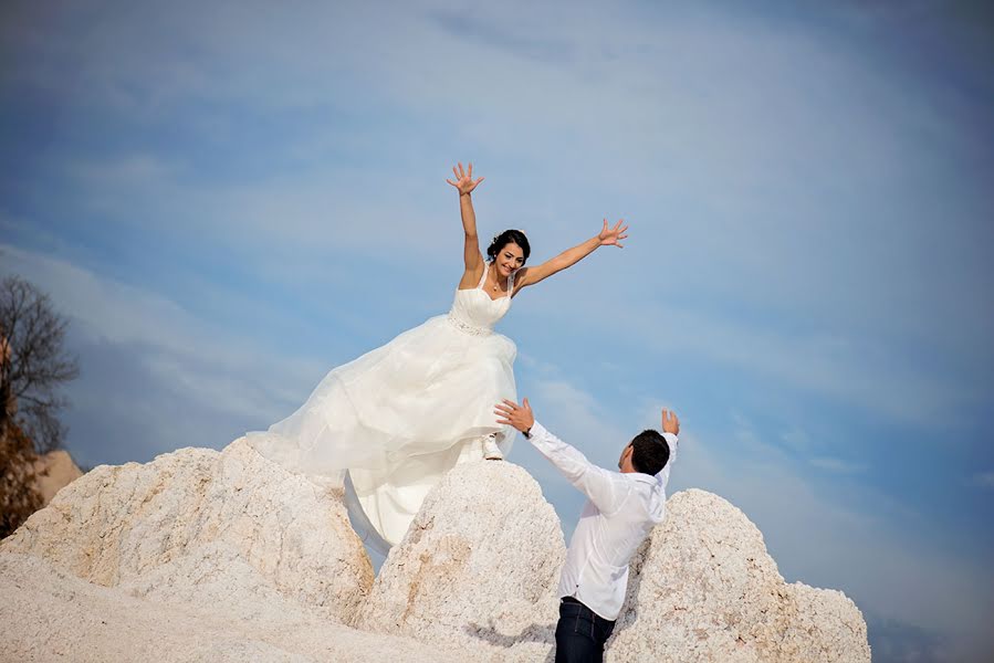 Wedding photographer Galina Zapartova (jaly). Photo of 12 February 2016