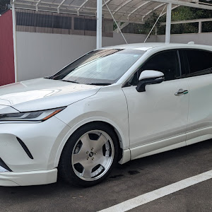 ハリアー MXUA80