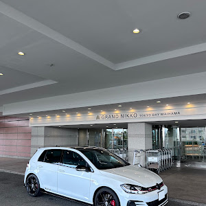 ゴルフGTI TCR