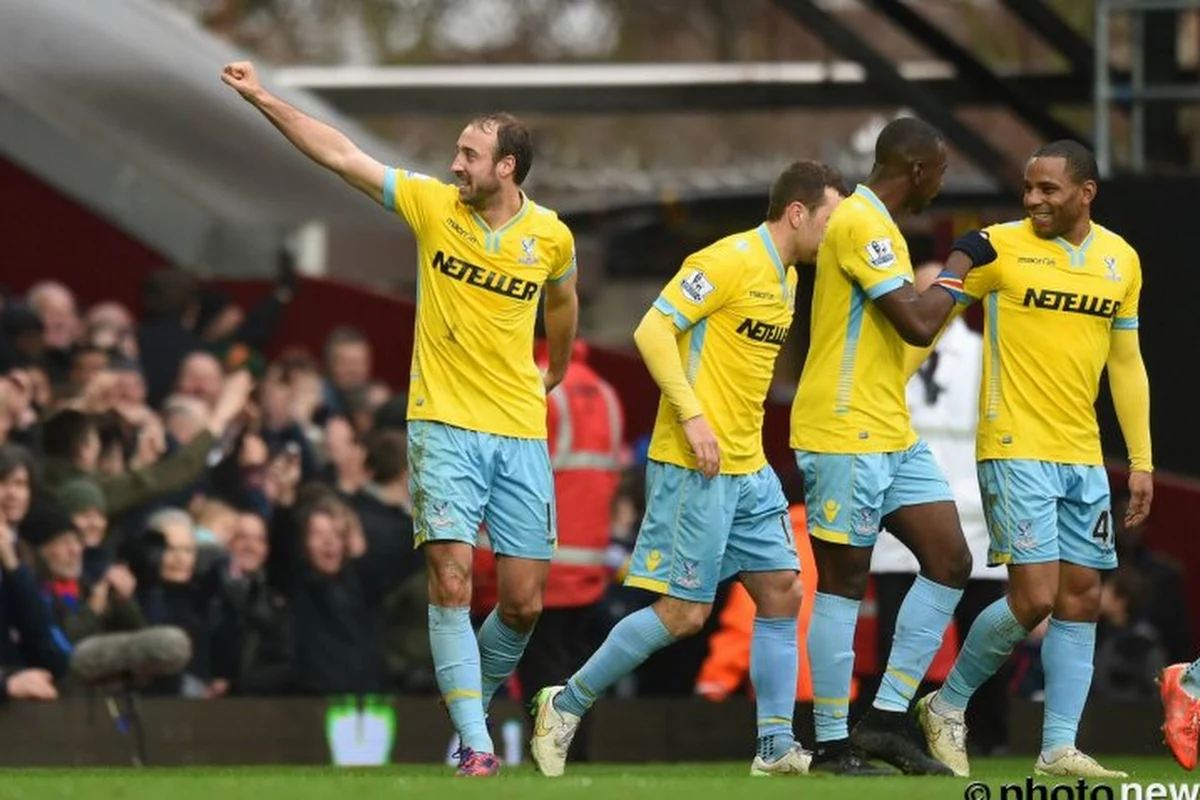 Un joli petit pont durant l'échauffement de Crystal Palace