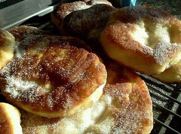 Malasadas (Portuguese Donuts)