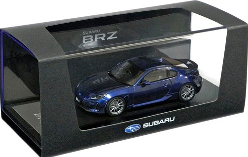 寅次郎さんが投稿したスバルオンラインショップ・1/43ミニカー・新発売情報・BRZ 新型に関するカスタム事例の投稿画像8枚目