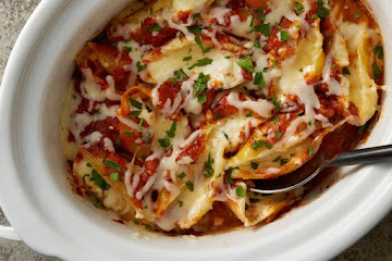 Slow-Cooker Million-Dollar Stuffed Shells