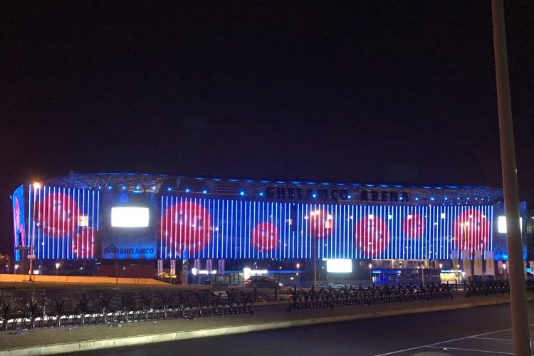 Oei... Wat is er toch aan de hand met de Ghelamco Arena?