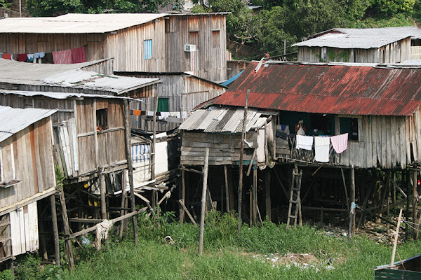 FAVELA di LOMELLINO37