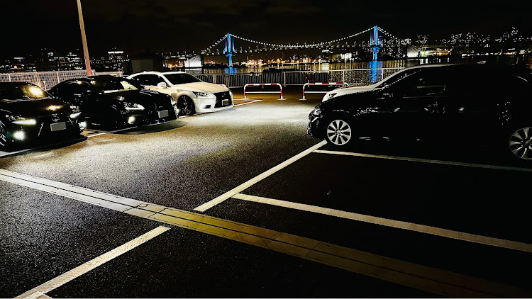 LSのレインボーブリッジ・ライトアップ・東京・LS600h・夜景スポットに関するカスタム事例の投稿画像1枚目
