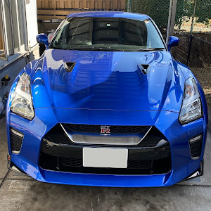 NISSAN GT-R R35