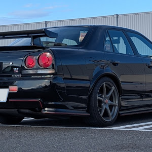 スカイライン ENR34