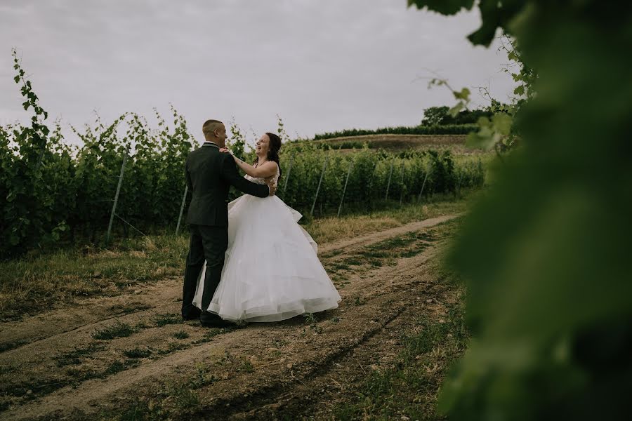 Fotografo di matrimoni László Répási (fokuszbanvagy). Foto del 13 luglio 2021