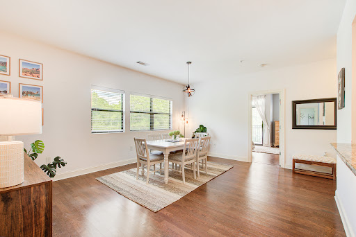 Apartment 4