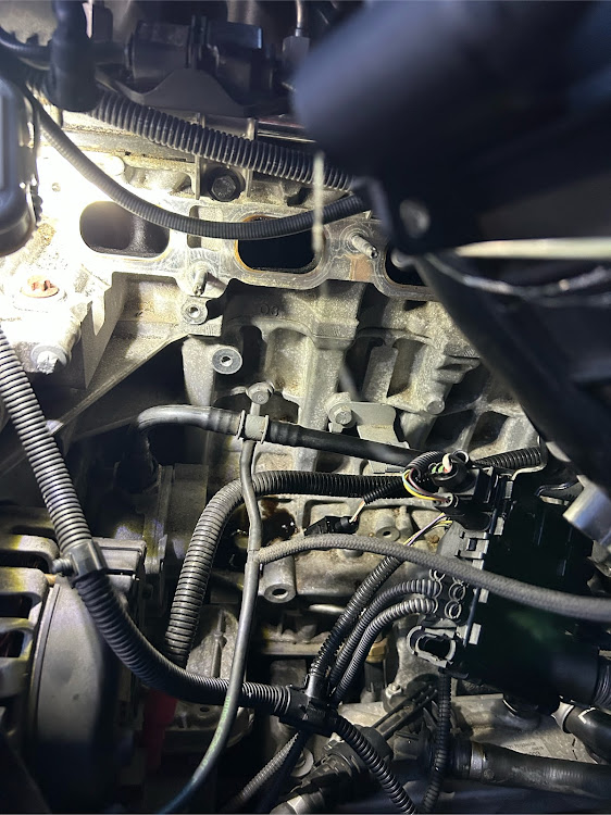 7シリーズの高圧燃料ポンプ故障・エンジン警告灯・燃料ポンプ交換・リビルト品に関するカスタム事例の投稿画像2枚目