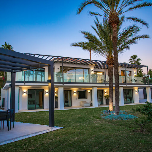 Villa 2