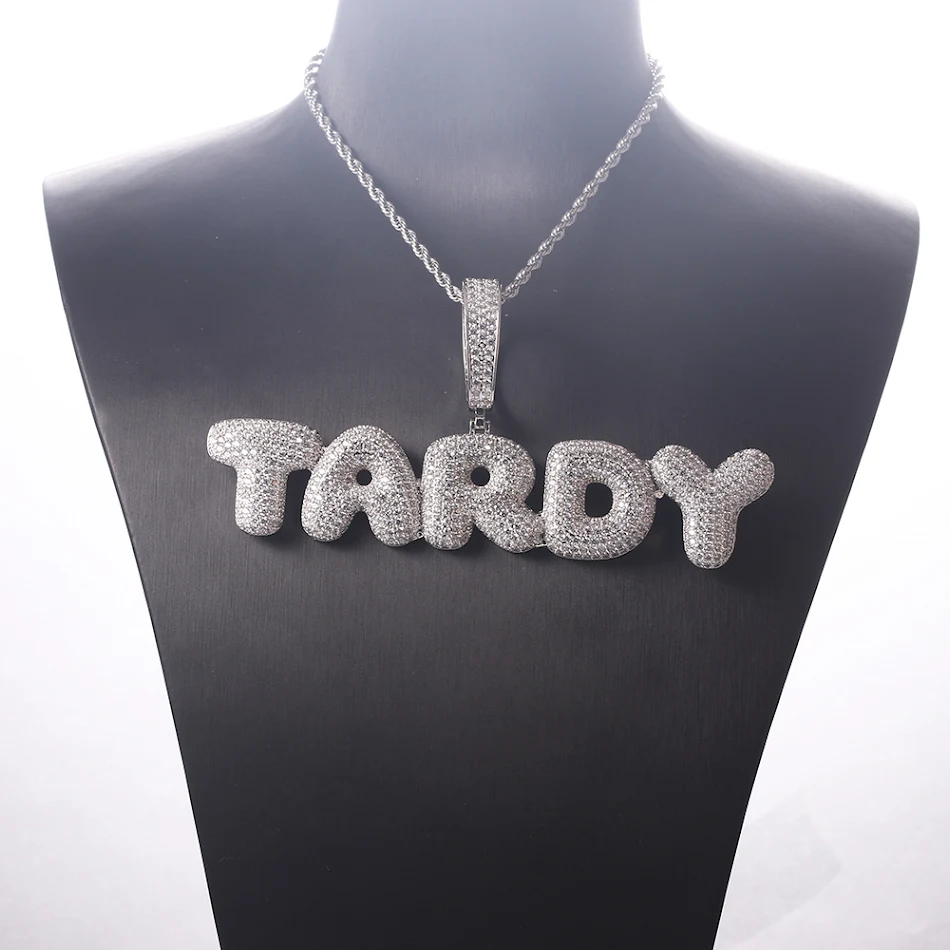 Zirkonium Bubble Engelse Letter Hanger Combinatie Ketting, een stijlvol accessoire om je look te verbeteren, perfect cadeau voor hem of haar.