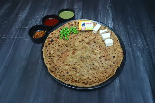 Matar Paneer Paratha