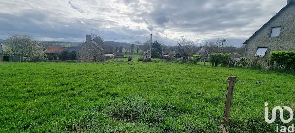 Vente terrain  955 m² à Saint-Brice-de-Landelles (50730), 15 500 €