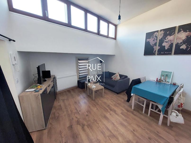 Location  appartement 2 pièces 31 m² à Niort (79000), 466 €
