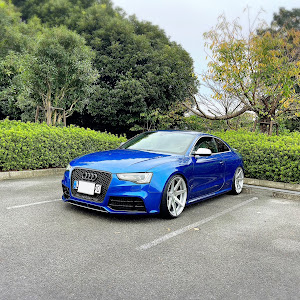 RS5 クーペ