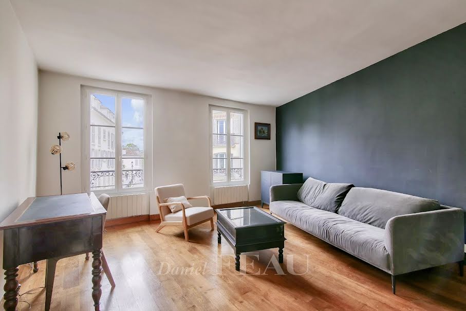 Location meublée appartement 3 pièces 53 m² à Paris 18ème (75018), 2 200 €