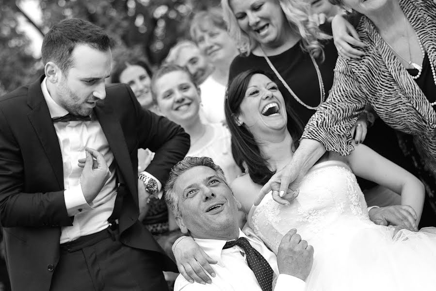 Wedding photographer Paolo Berzacola (artecolore). Photo of 16 July 2015