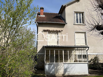 maison à Saint-Doulchard (18)