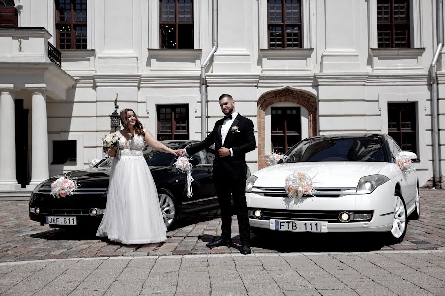 Wedding photographer Petras Slonksnis (petras1). Photo of 27 April 2021