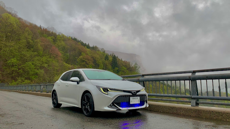 カローラスポーツのGW・ゴールデンウィーク・下呂温泉・北アルプス大橋・5月もよろしくお願いしますに関するカスタム事例の投稿画像4枚目