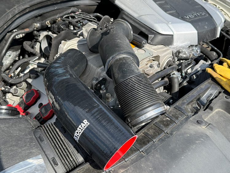 A6オールロードクワトロのAPR stage1・P3gaugesに関するカスタム事例の投稿画像3枚目