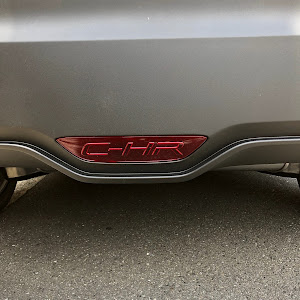 C-HR NGX50