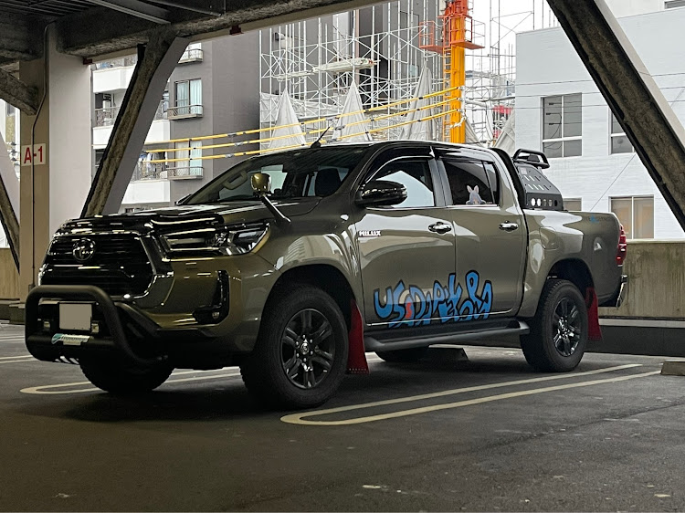 ハイラックスのハイラックスGUN125・ハイラックス・hilux・HILUX・痛車に関するカスタム事例の投稿画像1枚目