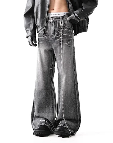 Losse micro-flare jeans met wassing - 0