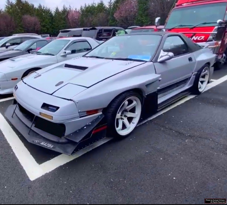 RX-7の出撃準備完了しました・橋と愛車に関するカスタム事例の投稿画像4枚目