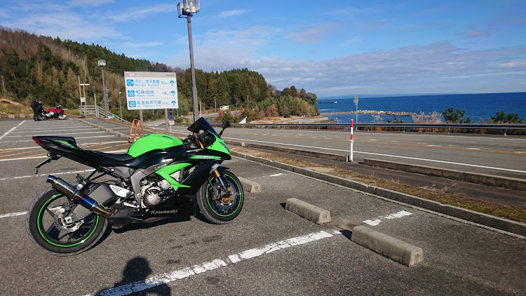 とも@32スイスポさんが投稿した走り納め・2019ベストショット・バイク好きと繋がりたい・バイクも好き・立山連峰に関するカスタム事例の投稿画像2枚目