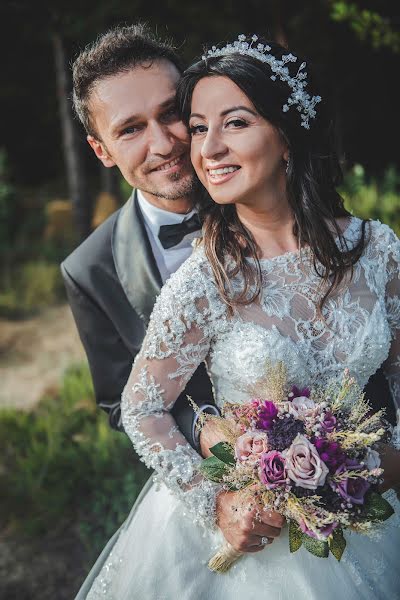 Fotografo di matrimoni Osman Kav (osmankav). Foto del 16 marzo 2022