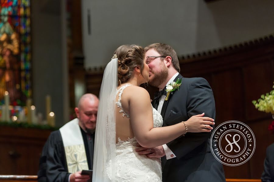 Fotografo di matrimoni Susan Stevison (susanstevison). Foto del 30 dicembre 2019