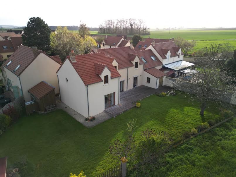 Vente maison 7 pièces 162 m² à La Chapelle-en-Vexin (95420), 369 000 €