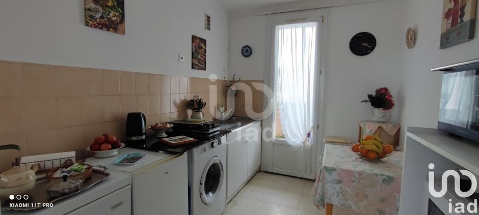 Vente appartement 3 pièces 54 m² à Nimes (30000), 76 000 €