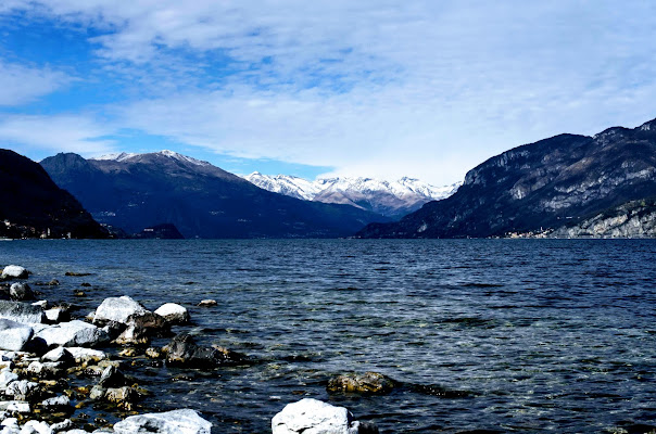 Il lago di Lecco  di massimo_valerio