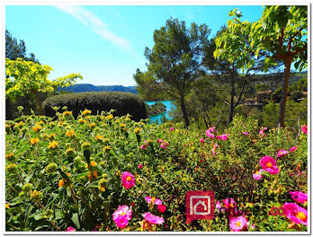 maison à Esparron-de-Verdon (04)