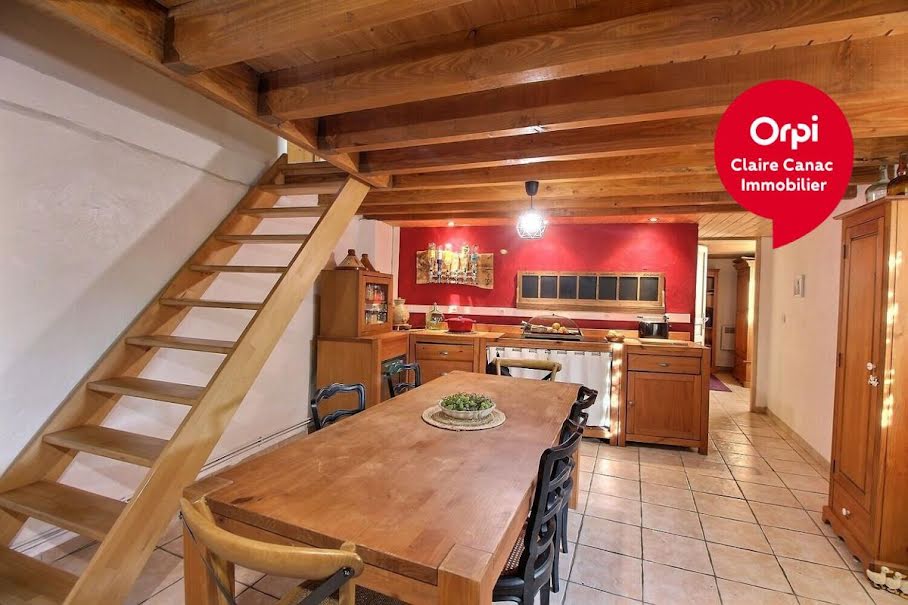 Vente maison 7 pièces 177 m² à Burlats (81100), 250 000 €