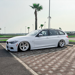 3シリーズ ツーリング F31