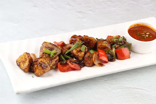 Chilli Paneer Dry [8 Pieces]