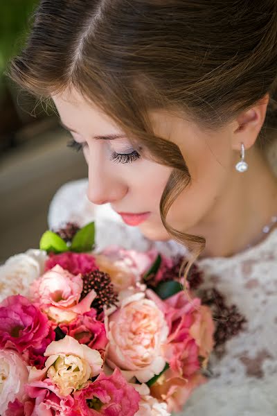 Wedding photographer Kristina Ashmarina (christina87). Photo of 1 February 2016