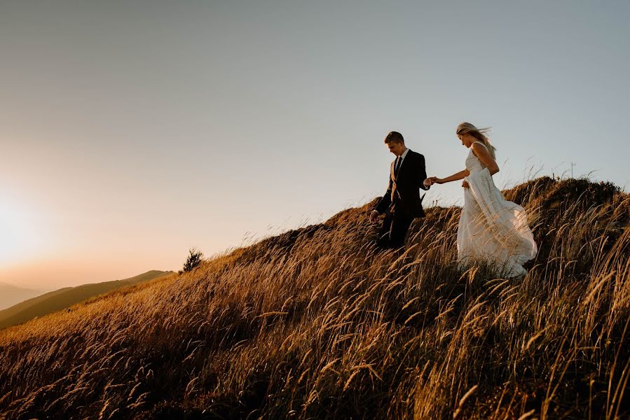 Fotógrafo de casamento Bartosz Płocica (bartoszplocica). Foto de 9 de outubro 2017